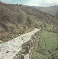 V&aacute;a Ba&aacute;os de Montemayor